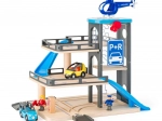 Parcheggio multipiano in legno con pista di atterraggio per elicottero