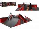 Set skatepark da dita con rampe, BMX e skateboard