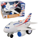 Aereo Smartwings con annunci del capitano e dell'hostess