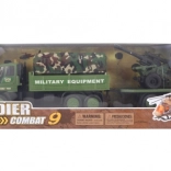 Auto militare con rimorchio e mitragliatrice