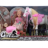 Bambola e cavallino con accessori