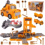 Parcheggio da costruzione che si trasforma in auto