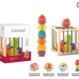 Gioco di abilità con cubi e forme per neonati