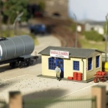 Piko Hobby negozio di oli Günther – kit di montaggio H0