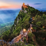 Trefl puzzle Premium Plus Photo Odyssey: Sentiero, San Marino 1000 pezzi