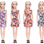 Bambola 30 cm con abiti (4 varianti)